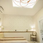 In Ii. شقة *